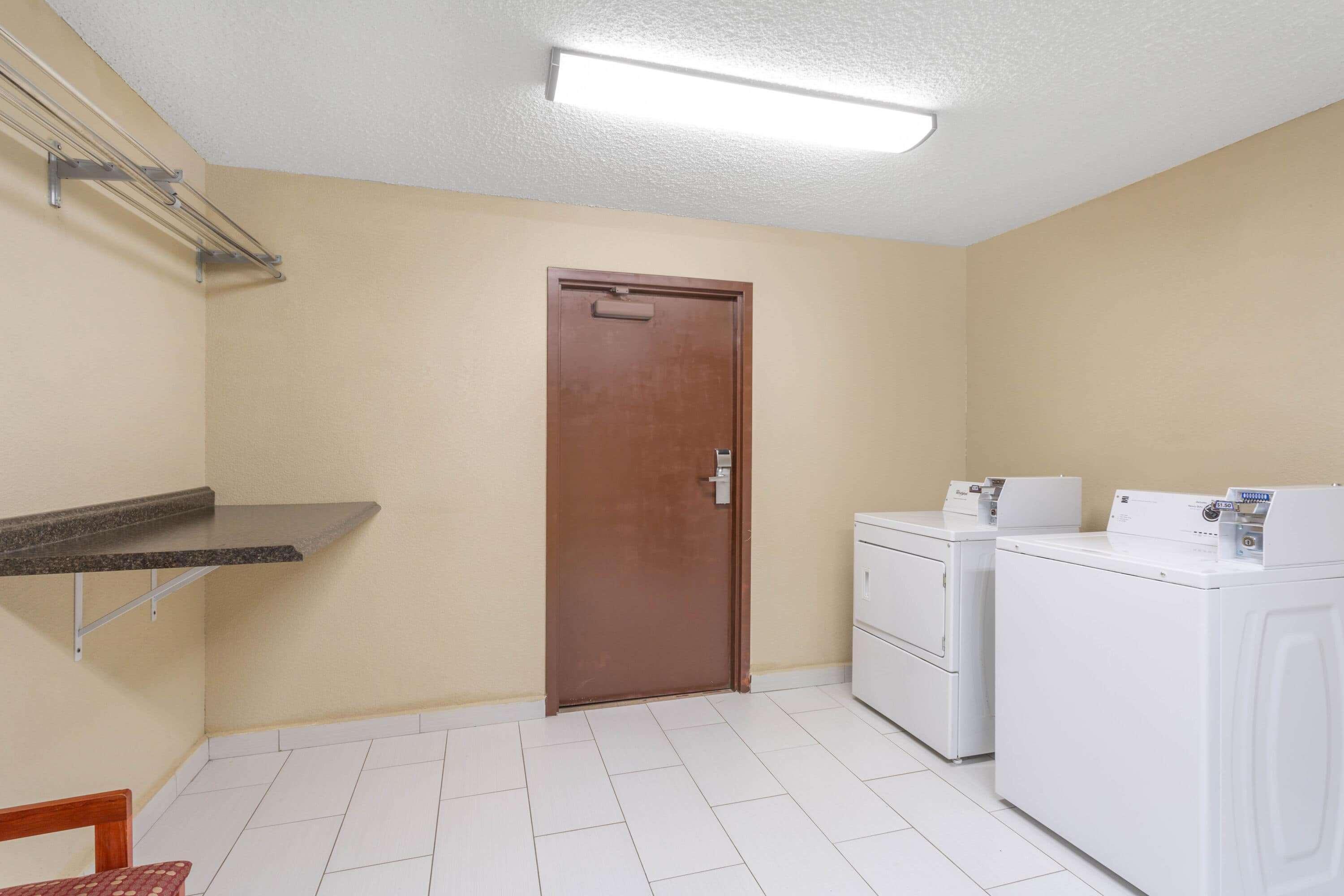 Days Inn By Wyndham Blairsville Εξωτερικό φωτογραφία
